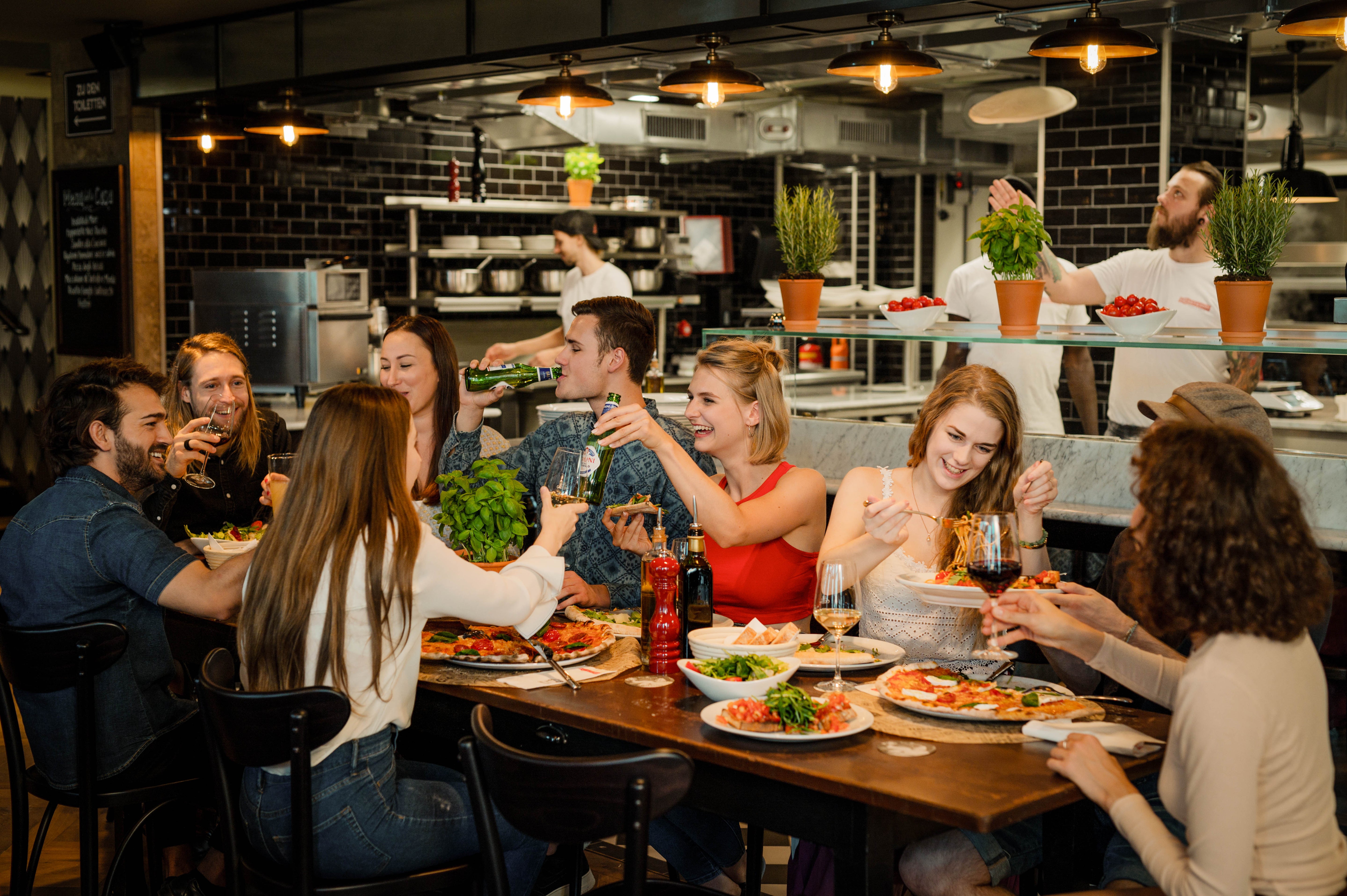 Weine passend zu Pizza: So findest Du die perfekte Kombination