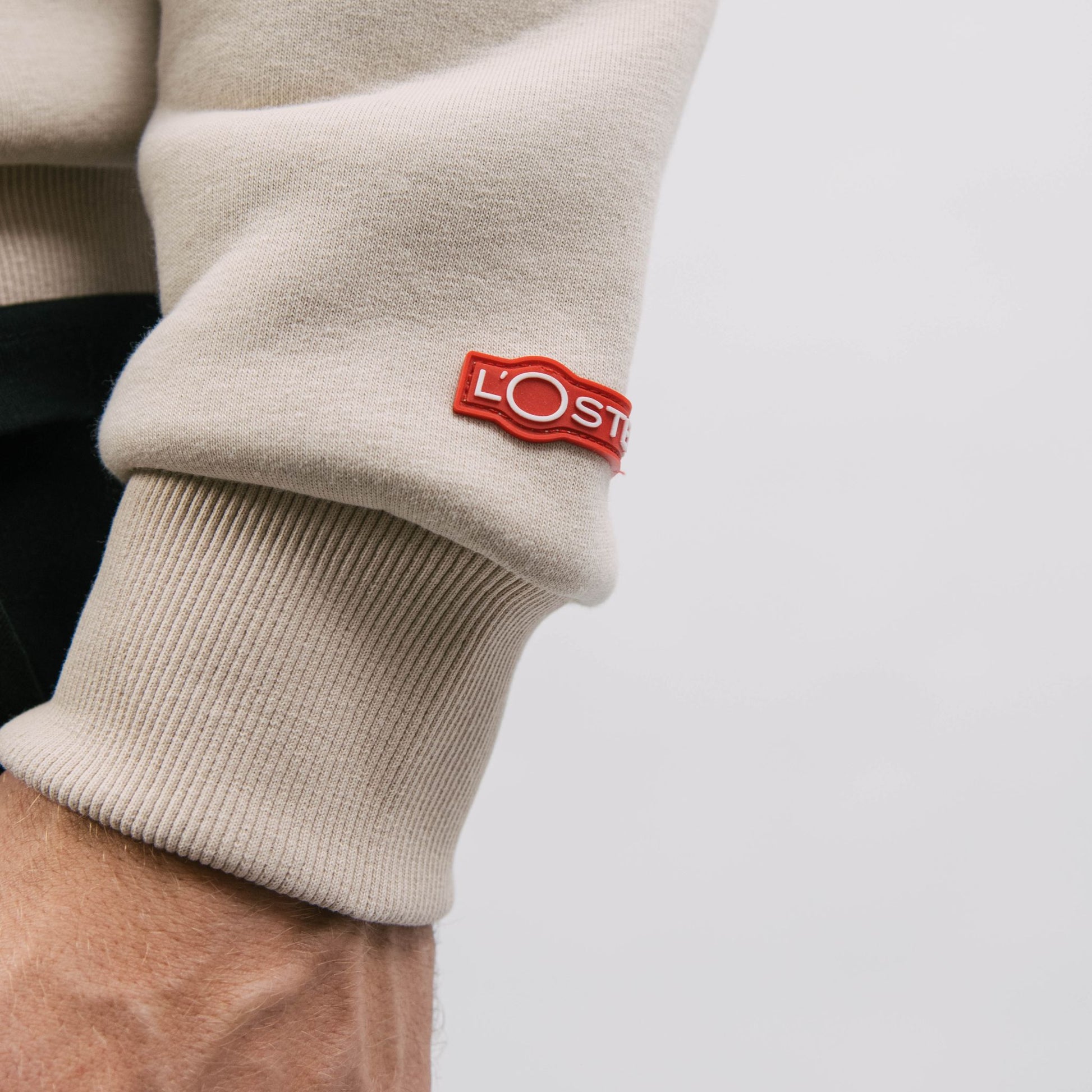 Der Half Zip Sweater Team Pizza aus der Pizza Kollektion der L'Osteria