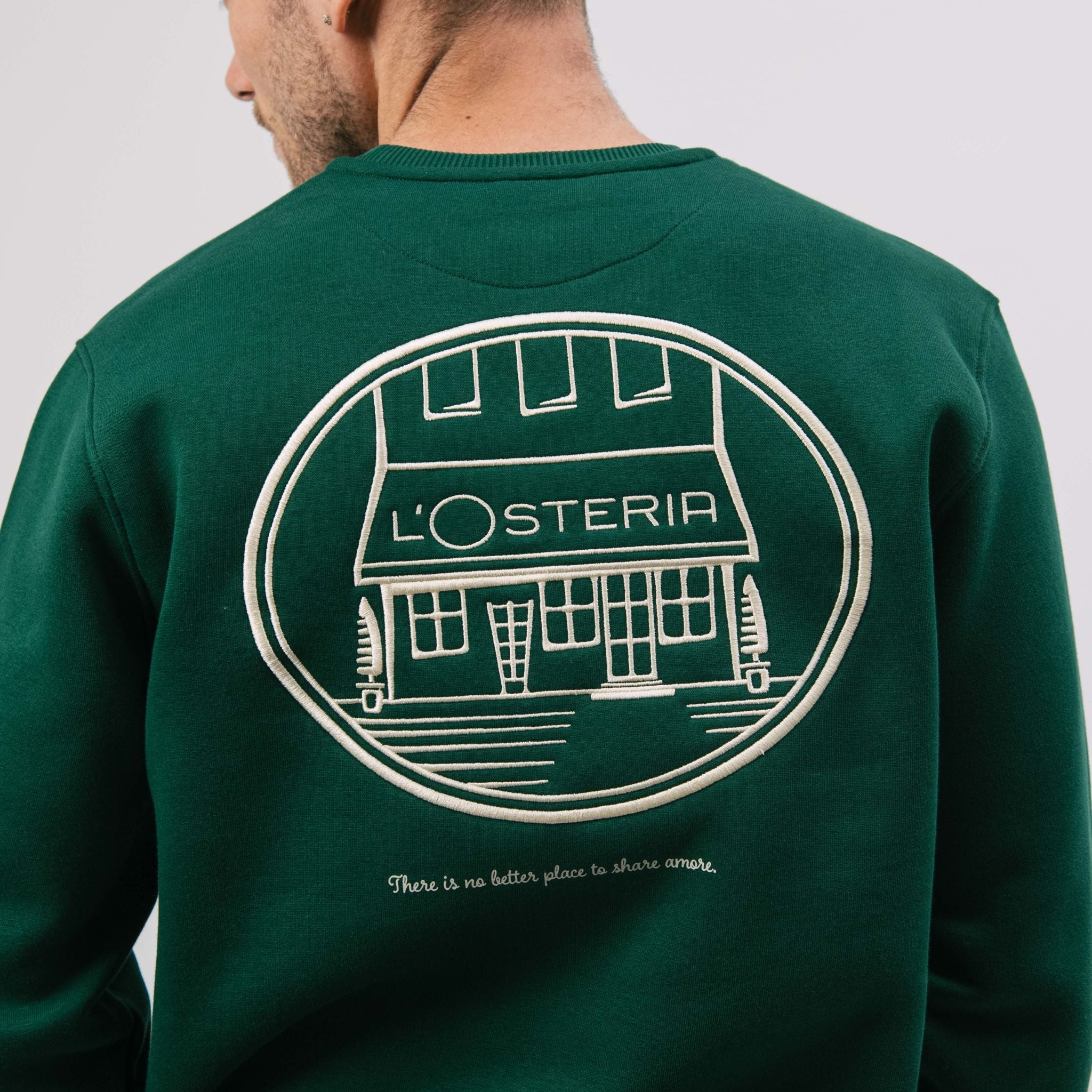 Der Oversized Sweater Share Amore als Merchandise von der L’Osteria